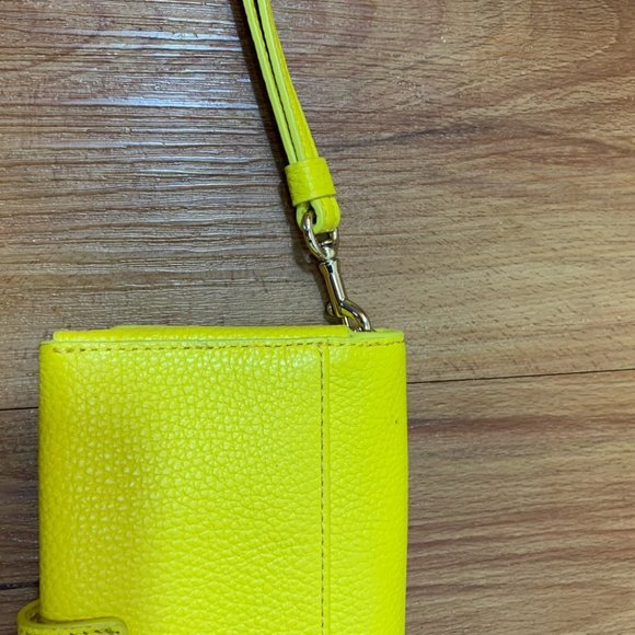 Coach Crossgrain Leather Phone Clutch Wristlet - Picture 9 of 13